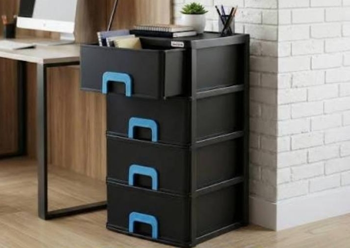 DDC 003E(4D)- PLASTIC CUPBOARD